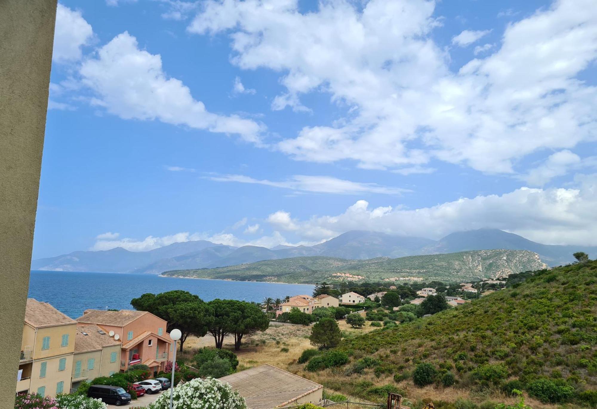 Le Panoramic Apartment Saint-Florent  Bilik gambar