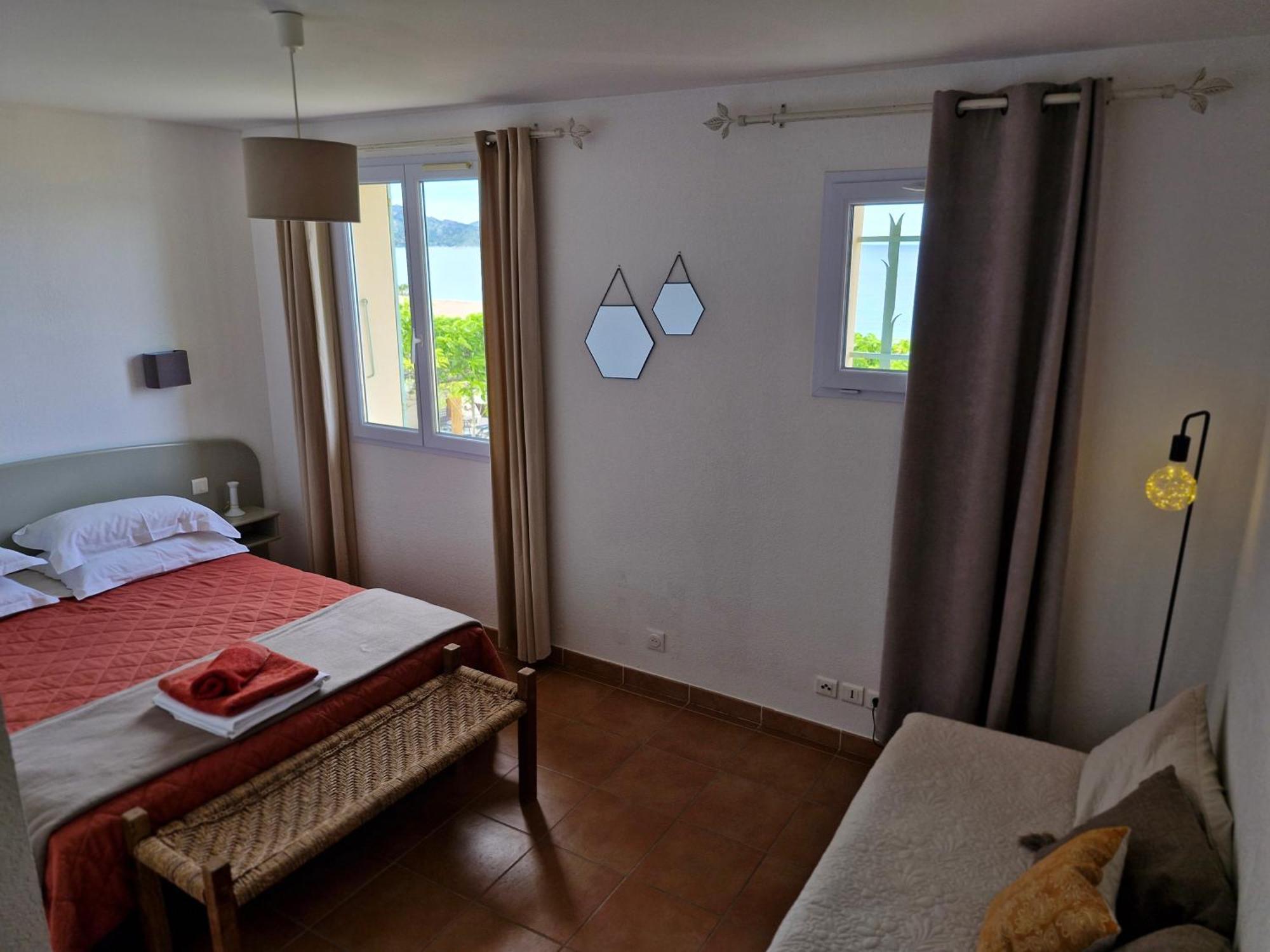 Le Panoramic Apartment Saint-Florent  Bilik gambar